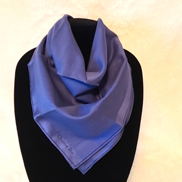 Dior Mini Scarf - Picture 1 of 3